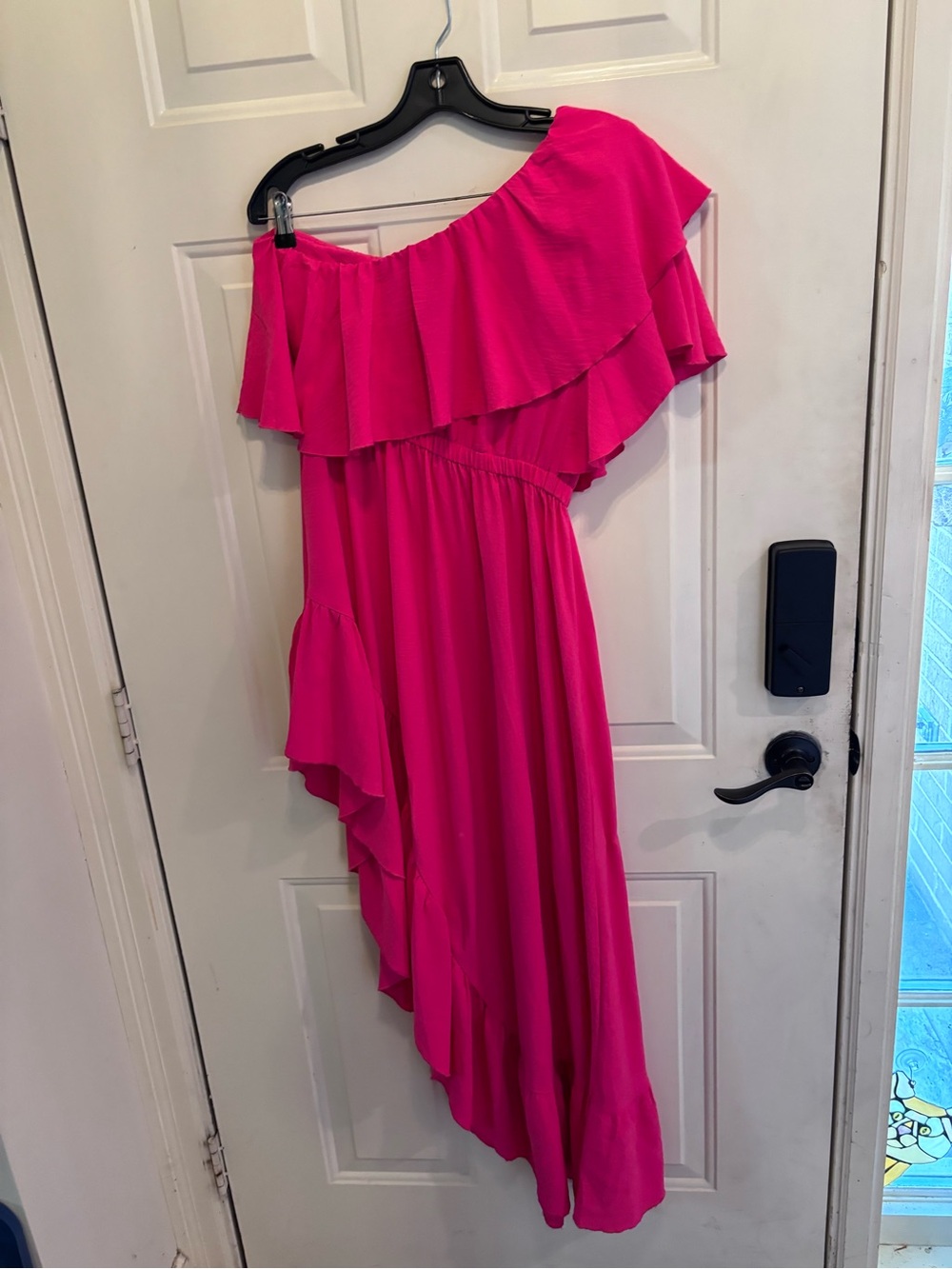 One-Shoulder Fuchsia Ruffle Maxi Dress - Picture 3 of 4